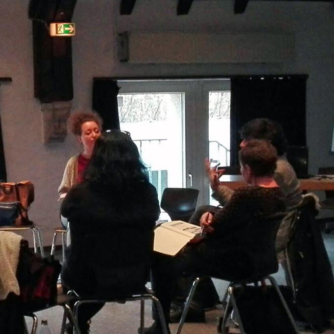 Katalin Erdödi, Workshop beim Netzwerktreffen Interkultur. Foto: Lena tom Dieck Netzwerktreffen Interkultur